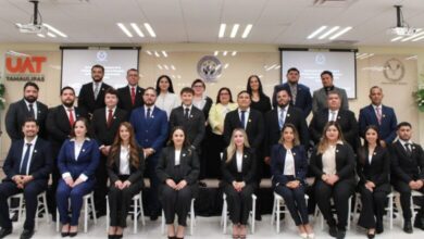 En la Unidad Académica Multidisciplinaria Río Bravo (UAMRB), se graduó a la primera generación de la Maestría en Negocios Internacionales.