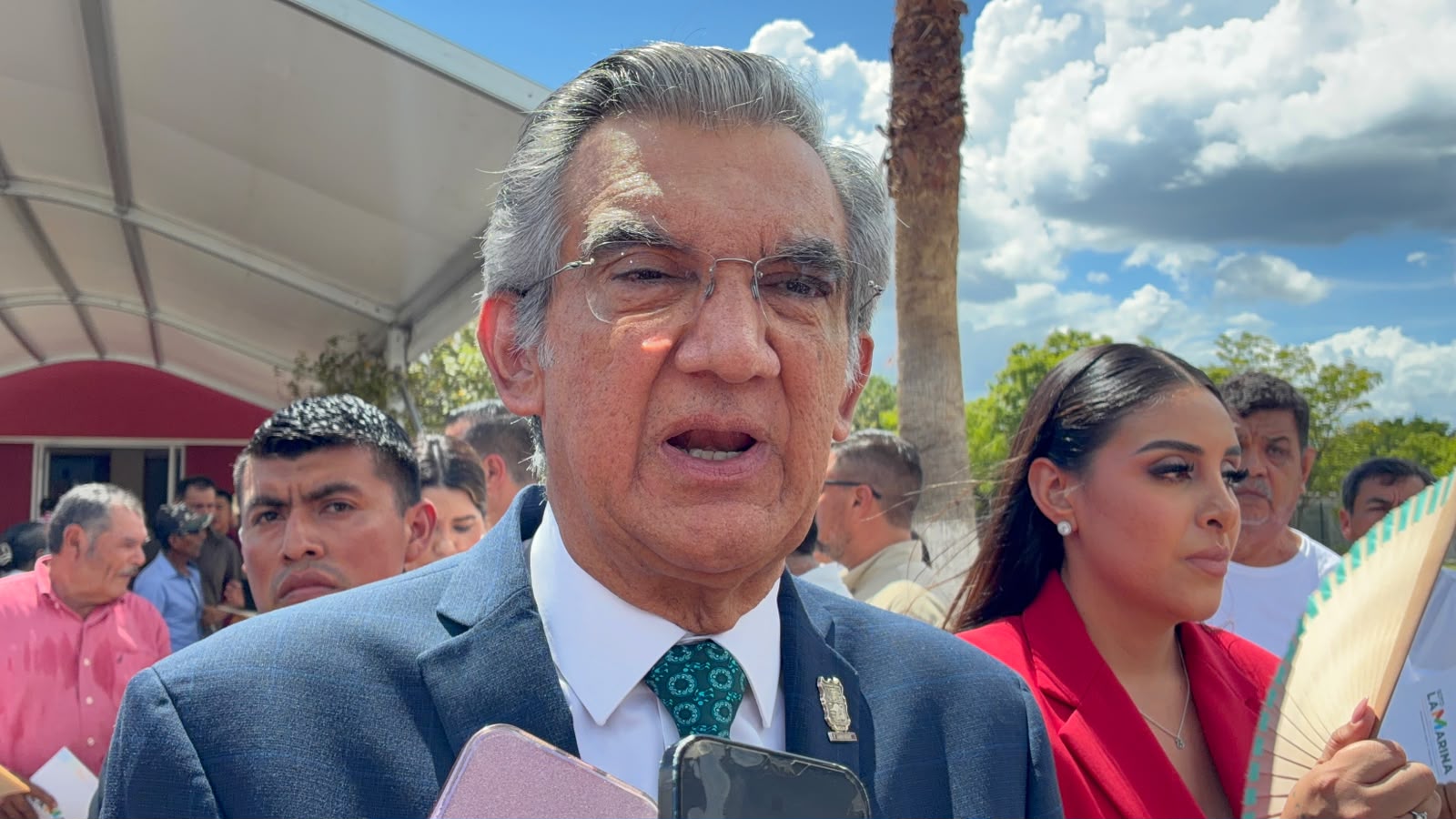 El gobernador Américo Villarreal informó que las lluvias intensas registradas en el sur de Tamaulipas dejaron saldo blanco y sin situaciones lamentables.