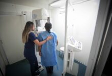 El DIF Tamaulipas promueve durante octubre la prevención y detección oportuna del cáncer de mama mediante servicios gratuitos.