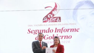 El gobernador Américo Villarreal recibió en Abasolo el segundo informe de la alcaldesa Yazmín Alejandra Saldaña Pérez.