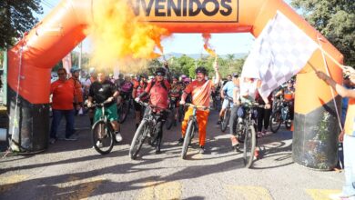 Alrededor de 600 estudiantes, familias y ciclistas participaron en la Gran Rodada UAT 14K por calles de Ciudad Victoria.