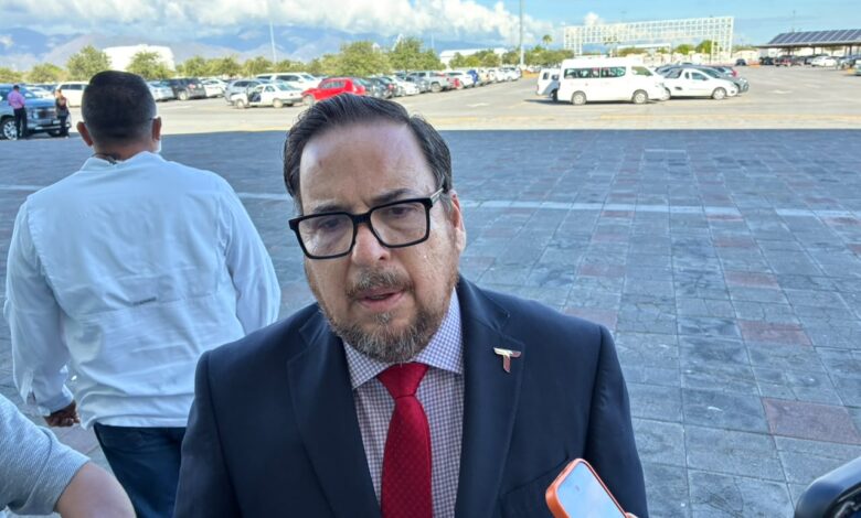 La SET emitirá una circular para recordar a directivos que los planteles educativos no pueden utilizarse para actos de proselitismo político, informó Miguel Ángel Valdez, titular de la dependencia.