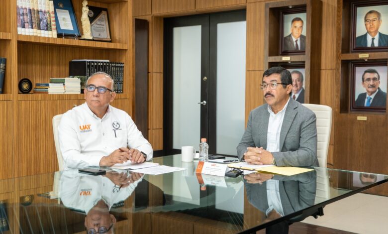 El rector Dámaso Anaya Alvarado inauguró la jornada académica dirigida a más de dos mil docentes de la UAT.