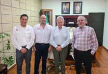 La UAT presentó ante la Secretaría de Salud sus Gabinetes Médicos Inteligentes, desarrollados por investigadores universitarios.