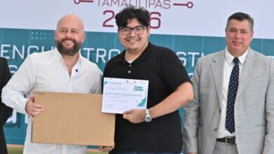 Juan Carlos Guzmán Antonio, estudiante de la UAT, obtuvo el primer lugar en el Concurso Estatal de Programación TamCoder 2026.