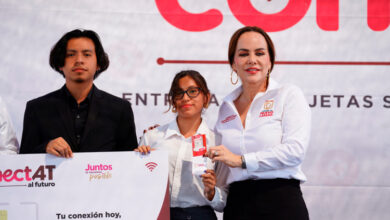 Hasta 10 mil universitarios de Nuevo Laredo podrán recibir internet móvil gratuito con 14 GB mensuales mediante el programa Conéctate al Futuro.