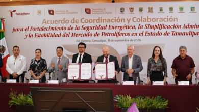Carmen Lilia Canturosas participó en la firma del acuerdo estatal para fortalecer la seguridad energética y la estabilidad del mercado de petrolíferos.