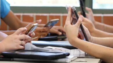 Desde noviembre, Tamaulipas regulará el uso de celulares en educación básica; habrá excepciones para fines pedagógicos, emergencias y discapacidad.
