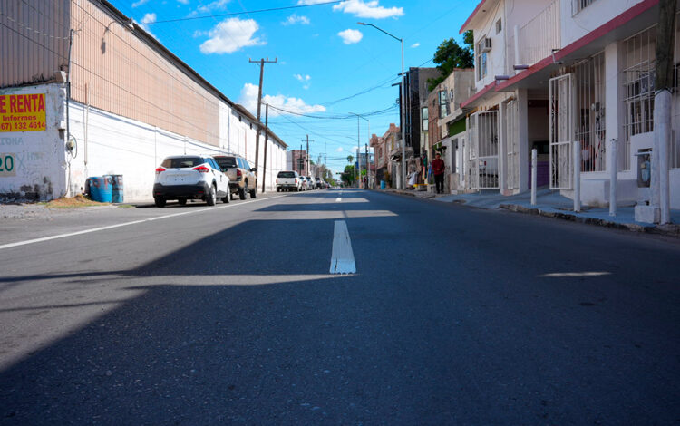La alcaldesa Carmen Lilia Canturosas entregó obras de rehabilitación vial en tres sectores de Nuevo Laredo.