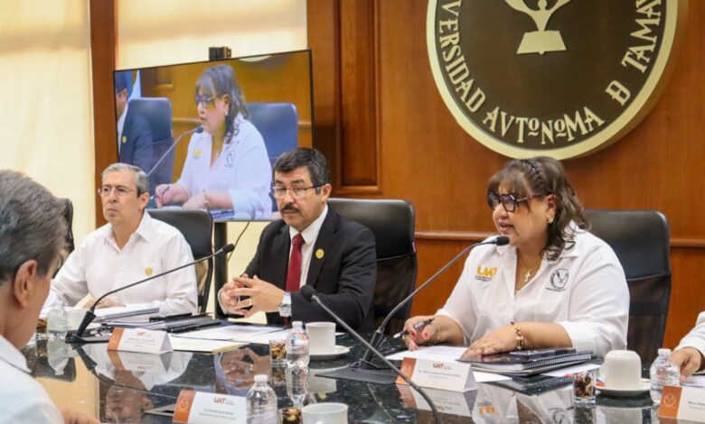 El Rector Dámaso Anaya Alvarado encabezó la reunión ordinaria del Honorable Patronato Universitario de la UAT.