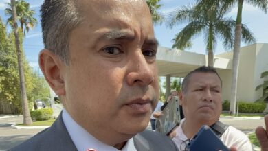 Las solicitudes de obras y equipamiento presentadas por alcaldes de Tamaulipas están en revisión; algunas podrían programarse para 2027, dijo el Secretario de Finanzas, Carlos Irán Ramírez González.