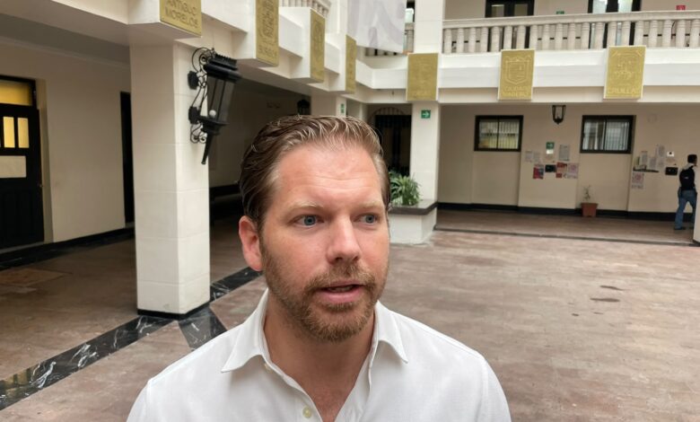 Karl Heinz Becker Hernández, secretario de Desarrollo Urbano y Medio Ambiente, no descartó participar en el proceso interno de Morena.