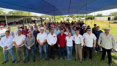 La senadora Olga Sosa Ruiz encabezó una asamblea informativa con docentes del Grupo Magisterio Regional Unido en Gómez Farías.