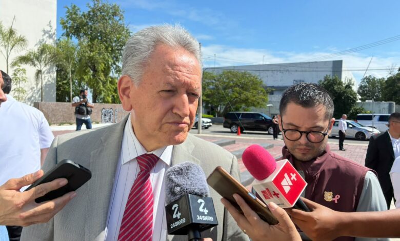 Las jornadas de salud comunitaria permiten identificar posibles casos de cáncer de mama y canalizar a las pacientes para su evaluación médica, dijo el Secretario de Salud Ricardo Guerrero Morales.