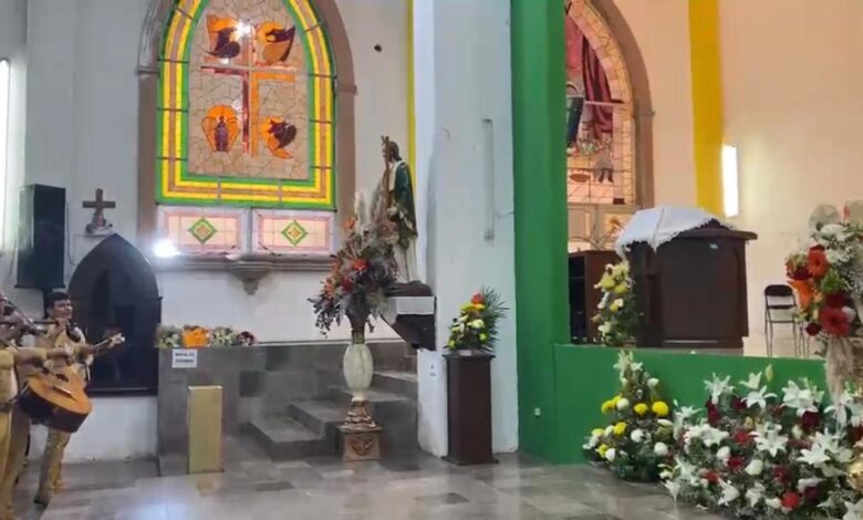 Cientos de fieles acudieron a la parroquia de San Judas Tadeo, en Ciudad Victoria, para participar en las celebraciones patronales del 28 de octubre.