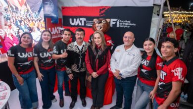 Dámaso Anaya recorrió el pabellón de la UAT durante la inauguración de la Feria Tamaulipas 2026, donde la Universidad presenta su oferta académica y cultural.