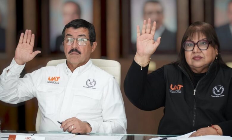 El rector Dámaso Anaya Alvarado encabezó de manera virtual la sesión extraordinaria de la Asamblea Universitaria en la que se aprobaron reformas al marco normativo de la UAT.