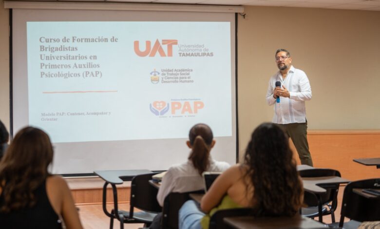 La UAT inició la formación de la cuarta generación de la Brigada Universitaria de Primeros Auxilios Psicológicos en el Campus Victoria.