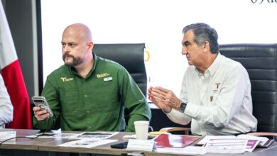 El gobernador Américo Villarreal Anaya encabezó actividades de coordinación en materia de seguridad durante una reunión de la Mesa de Paz.