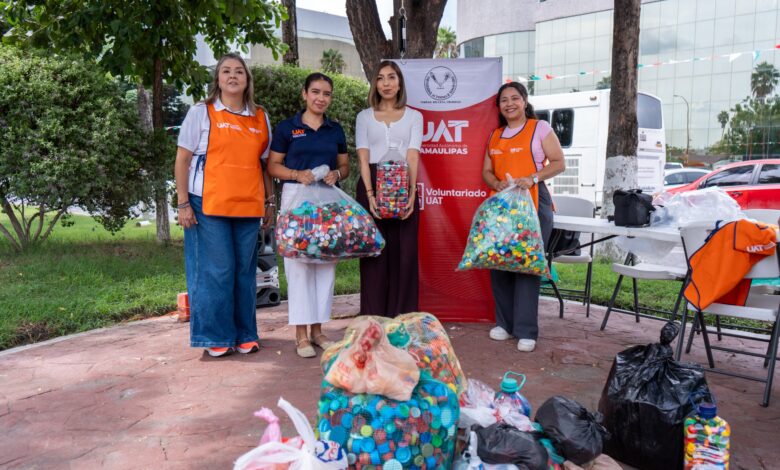 La comunidad de la UAT participó en la campaña “Recolecta” para reunir tapitas de plástico que serán entregadas a la asociación Un Cachito de Luz.